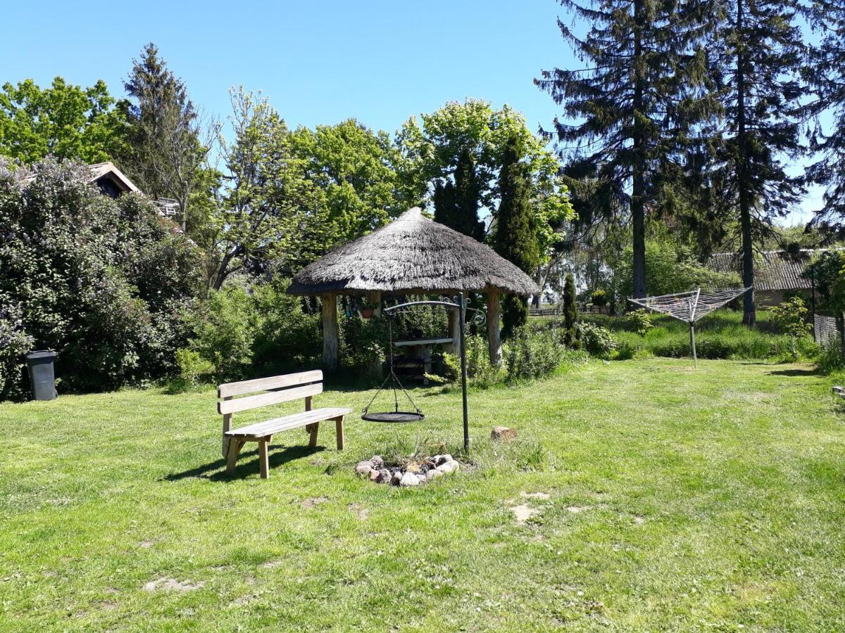 Agroturystyka Pod Debami W Klukach Smoldzino Exterior photo
